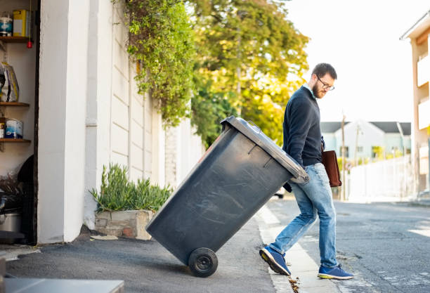 Best Yard Waste Removal  in Sauk Centre, MN